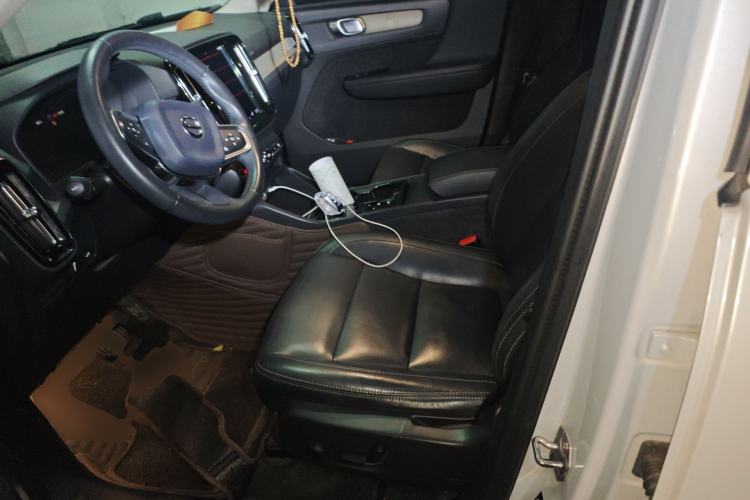 Used Volvo XC40 2020 T4 Four-Wheel Drive Smart Luxury Edition Left Front Seat