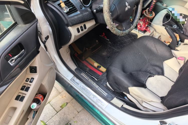 Used Mitsubishi Lancer EX 2012 Fashion Edition 1.8L Manual Comfort Version Driver Seat