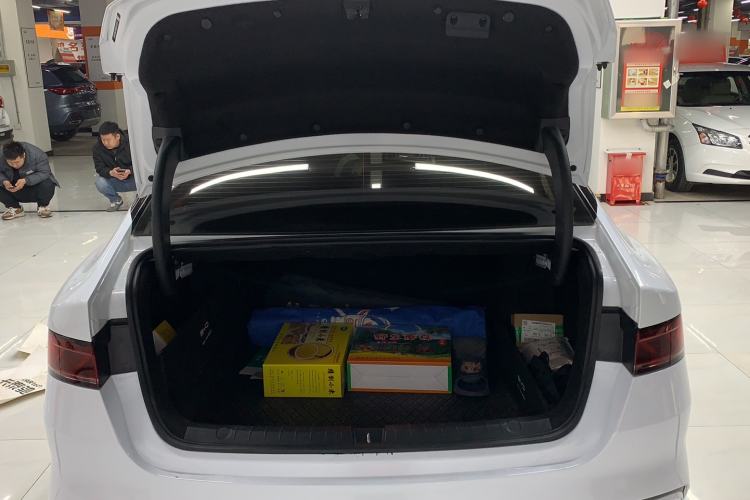 Used BYD Qin PLUS 2024 HONOR Edition DM-i 55KM Leading Model