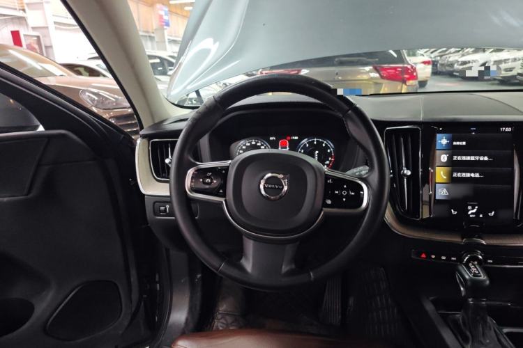 Used Volvo XC60 2021 T5 4x4 Smart Luxury Edition
