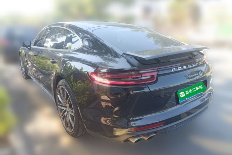 Used Porsche Panamera 