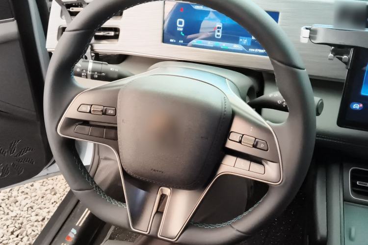 Used BYD Qin L 2024 DM-i 120KM Beyond Model Steering Wheel