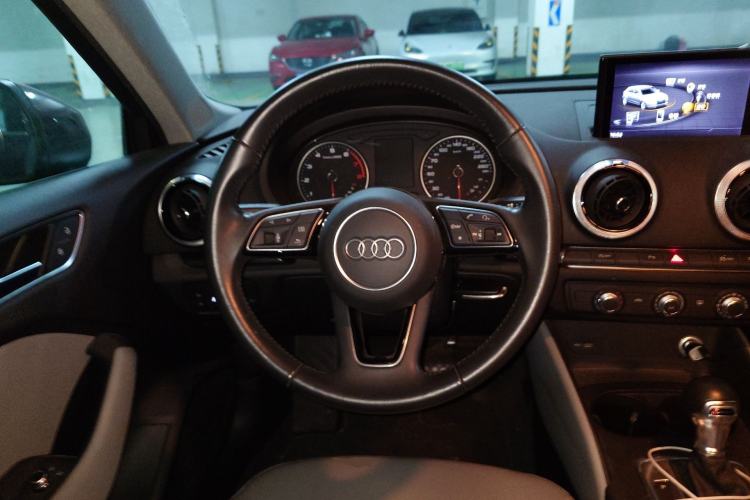 Used Audi A3 2018 30th Anniversary Edition Sportback 35 TFSI Ambition Model
