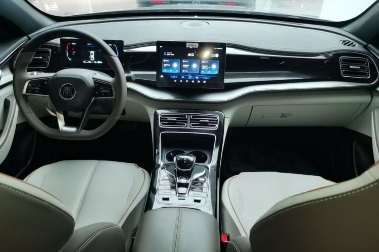 Used BYD Qin PLUS 2023 Champion Edition DM-i 120KM Leading Model
