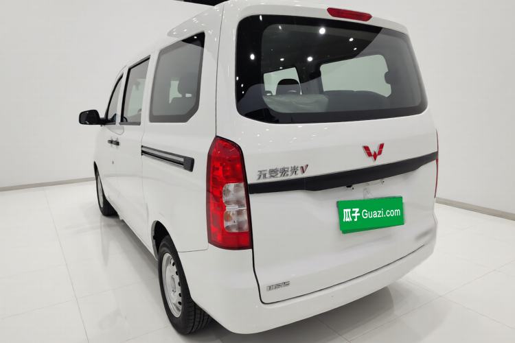 Used Wuling Hongguang V 2022 1.5L Jingqu Edition Electric-Assist LAR Exterior 2