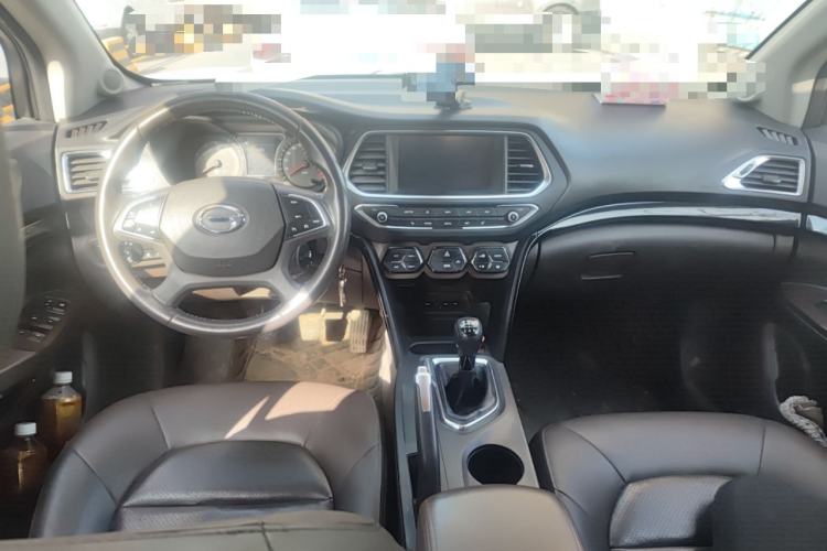 Used GAC Trumpchi GS4 2015 200T Manual Luxury Edition Center Console