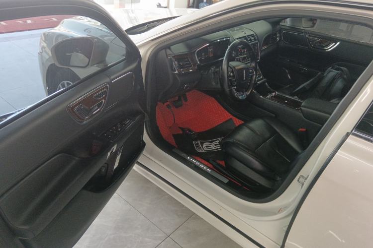 Used Lincoln Continental 2018 2.0T Two-Wheel Drive Luxury Edition
