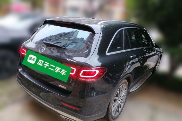 Used Mercedes-Benz GLC 2020 GLC 300 L 4MATIC Luxury Model Rear Right 45 Deg