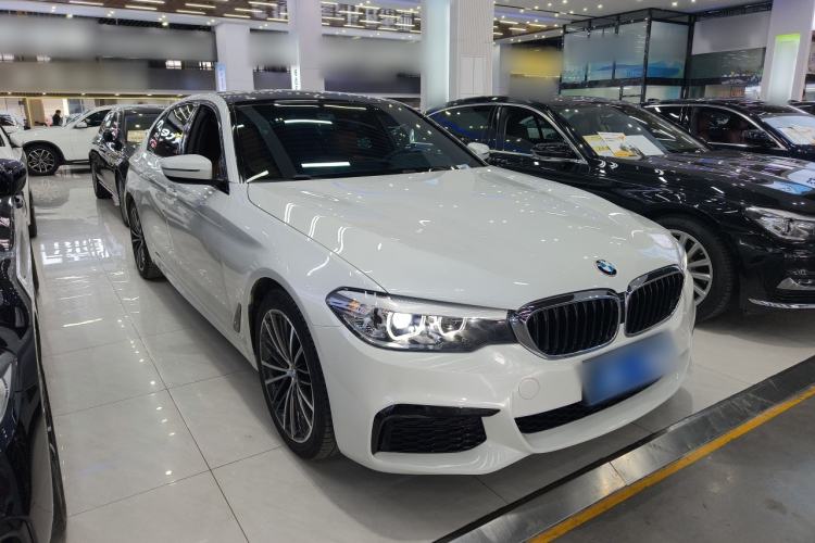Used BMW 5 Series 2019 Facelifted 530Li Leading Edition M Sport Package