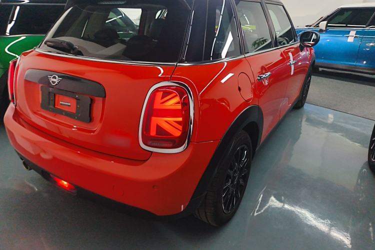 Used MINI 2021 1.5T COOPER Classic Edition Five-Door Version

