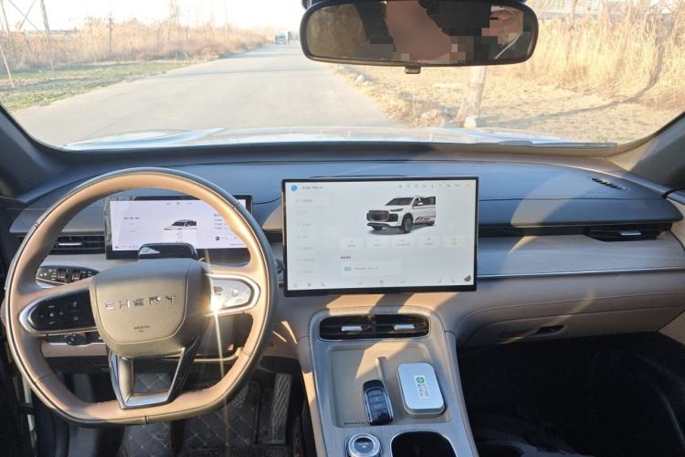 Used Chery Tiggo 8 PLUS C-DM 2025 1.5T 116 km Prestige Version 5 Seats