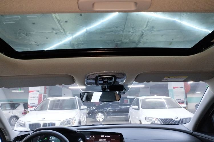 Used Hyundai Elantra 2023 1.5L CVT LUX Prestige Edition Headliner