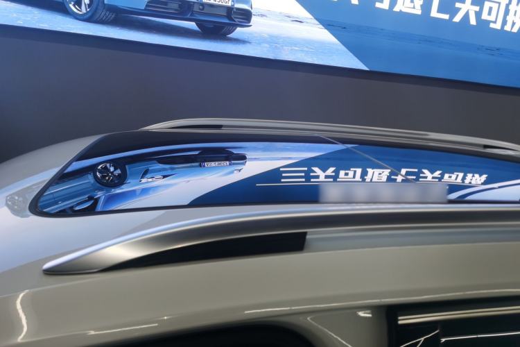 Used Volkswagen Tiguan L 2023 Revised Version 330TSI Automatic Two-Wheel Drive Smart Enjoyment Edition Roof