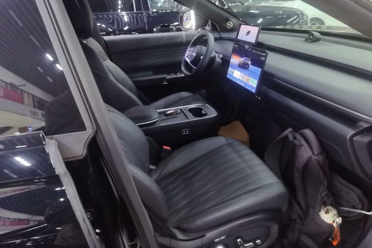 Used EXEED Star Era ET 2025 Extended-Range 240 Max All-Wheel Drive Urban Advanced Driver Assistance Right Front Seat