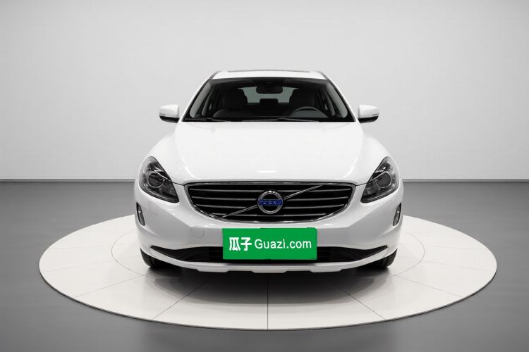 Used Volvo XC60 2017 T5 AWD Smart Upgrade Edition
