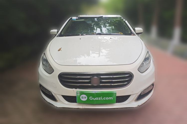 Used Fiat Viaggio 2012 1.4T Manual Enjoyment Edition Front