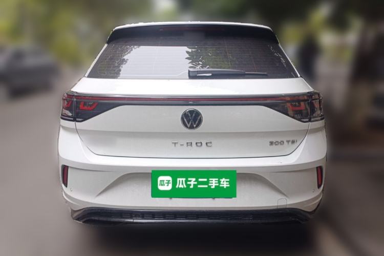 Used Volkswagen T-ROC 2025 Facelift Model 2 300TSI DSG Two-Wheel Drive Chenguang Edition Rear