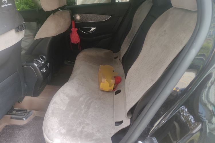 Used Mercedes-Benz GLC 2017 GLC 300 4MATIC Sport Edition Left Rear Seat