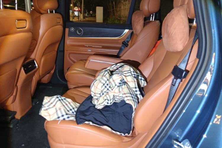 Used Hima AITO M9 2024 All-Electric Max Version 100 kWh 6-Seater
