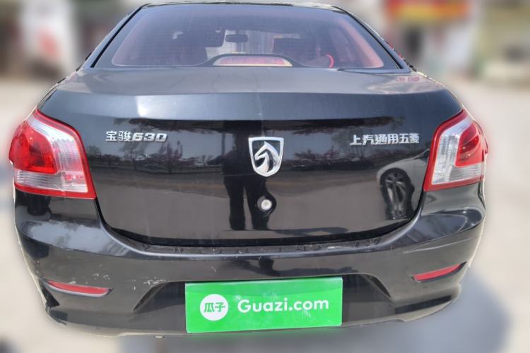 Used Baojun 630 2014 1.5L manual standard version
