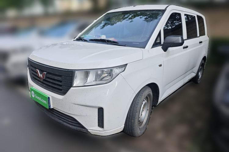 Used Wuling Hongguang PLUS 2021 Commercial Version 1.5L Manual Standard Edition 7-Seater