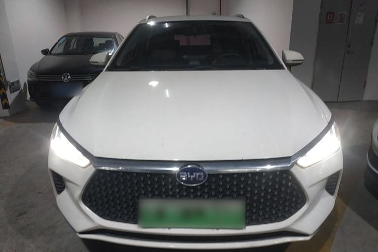 Used BYD e2 2020 Upgraded Version Long-Range Edition Luxury Model
