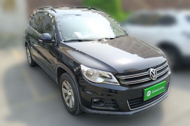 Used Volkswagen Tiguan 2010 1.8 TSI Automatic Two-Wheel Drive Trend Edition Front Right 45 Deg
