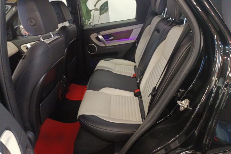 Used Land Rover Discovery Sport 2023 249 PS R-Dynamic S Performance Edition Left Rear Seat