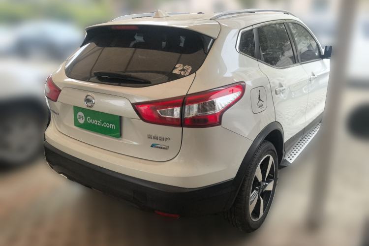 Used Nissan Qashqai 2016 2.0L CVT Luxury Edition
