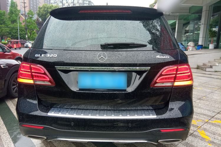 Used Mercedes-Benz GLE 2018 GLE 320 4MATIC Dynamic Edition Collector's Edition Rear