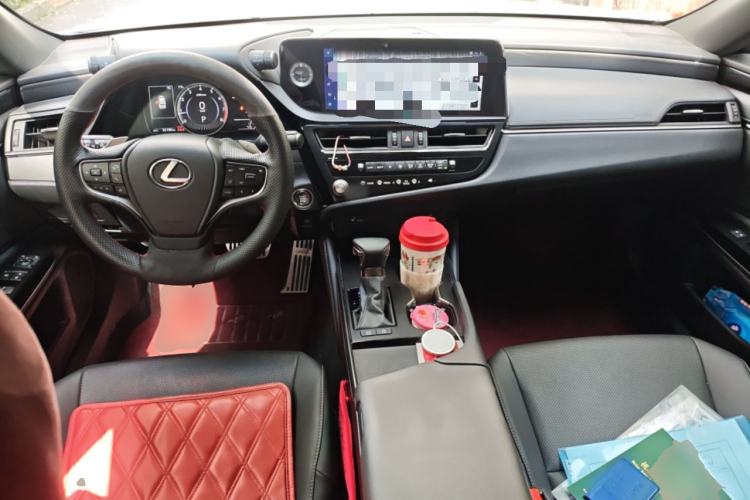 Used Lexus ES 2022 200 Excellence Edition
