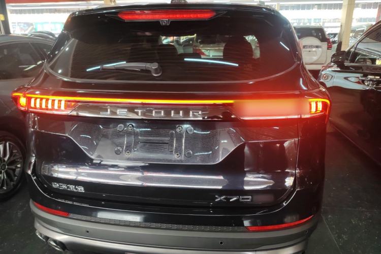 Used JETOUR X70 PLUS 2021 1.5T DCT Mountain 7-Seater
