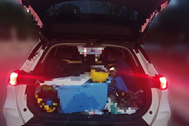 Used Buick Encore 2020 20T CVT Elite Edition Trunk