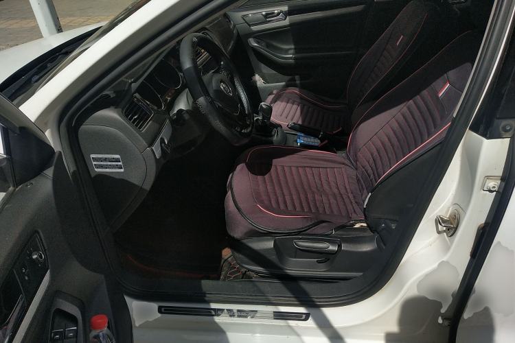 Used Volkswagen Sagitar 2017 1.6L Automatic Comfort Model
