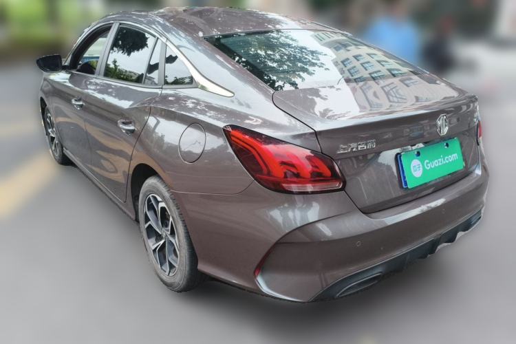 Used MG 5 2023 180 DVVT Manual Fashion Edition
