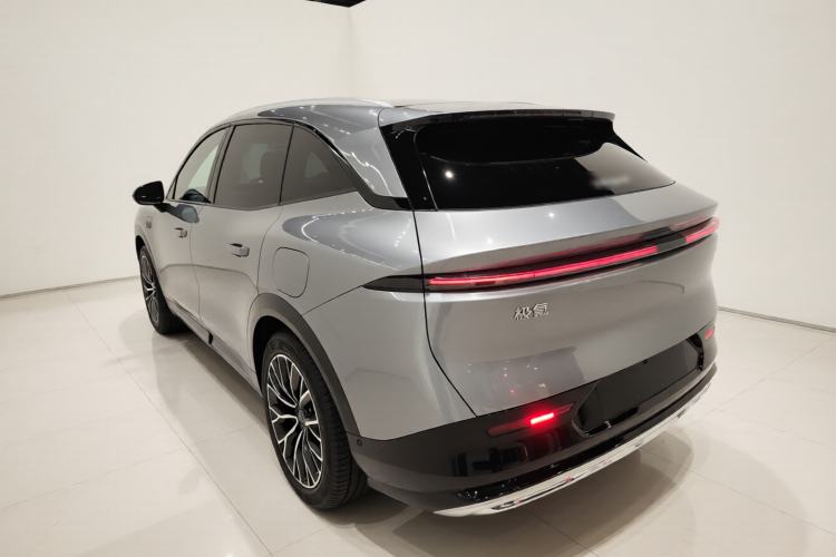 Used Zeekr 7X 2025 100 kWh Long-Range Rear-Wheel Drive with Intelligent Driving Features