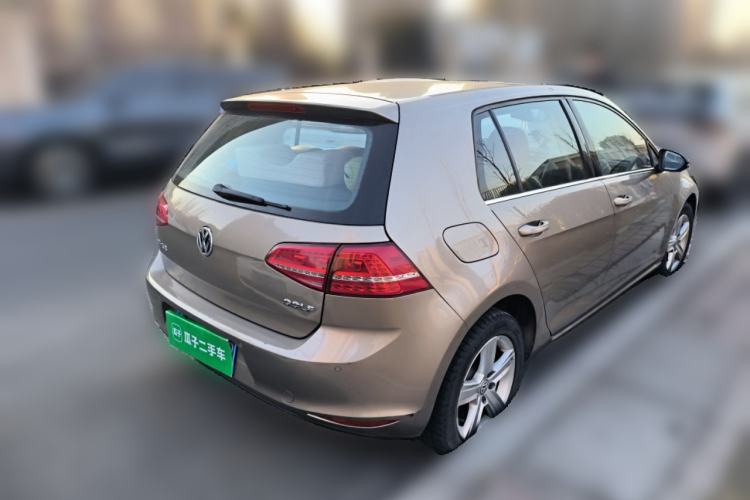 Used Volkswagen Golf 2016 1.6L Automatic Comfort Model Rear Right 45 Deg