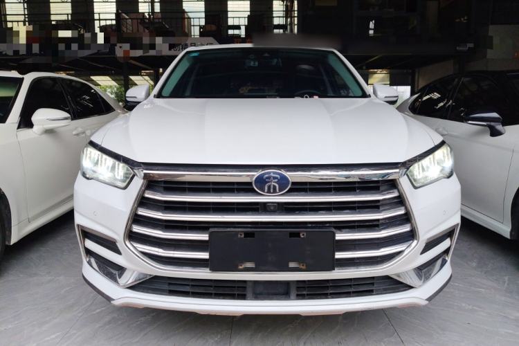 Used BYD Song Pro 2019 1.5T Automatic Prestige Model
