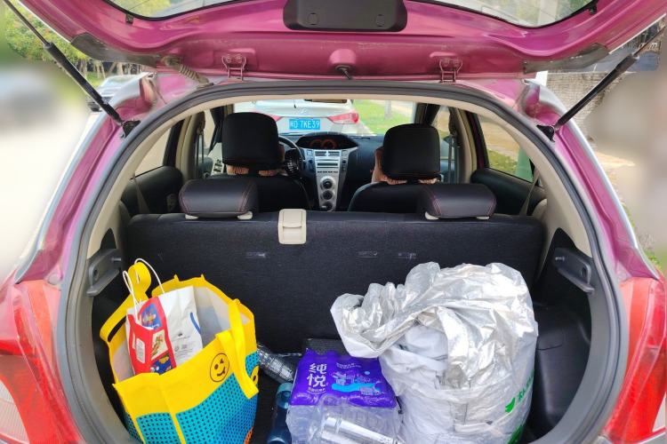 Used Toyota Yaris 2009 1.6E Automatic Comfort Edition Trunk