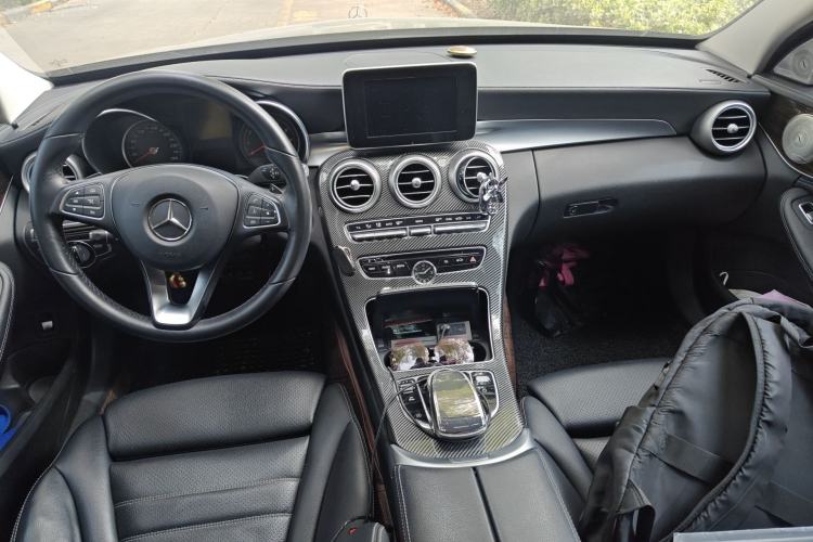 Used Mercedes-Benz C-Class 2016 C 180 L Center Console