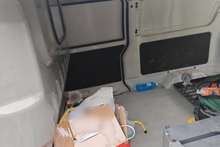 Used Jinbei Hiace X30 2023 1.5L Wealthy Van 2/5-Seater Non-Air-Conditioned Version SWC15M