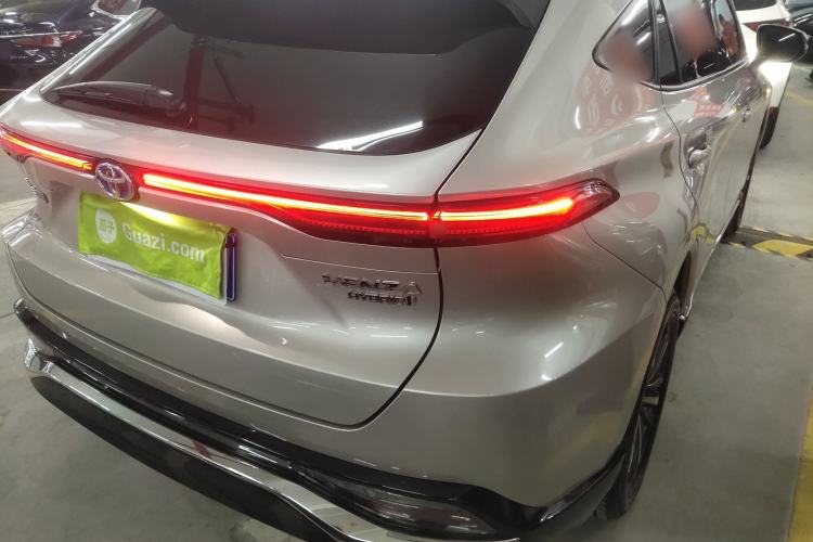 Used Toyota Venza 2022 Dual-Engine 2.5L CVT Two-Wheel Drive Luxury Edition