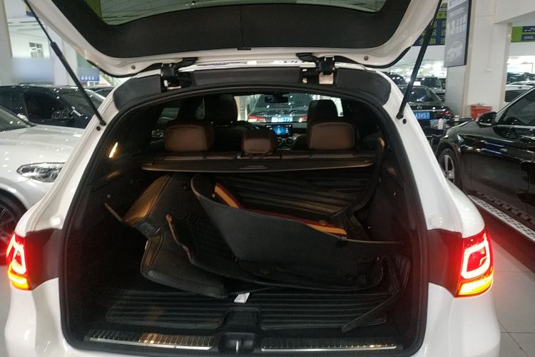 Used Mercedes-Benz GLC 2021 GLC 260 L 4MATIC Luxury Model