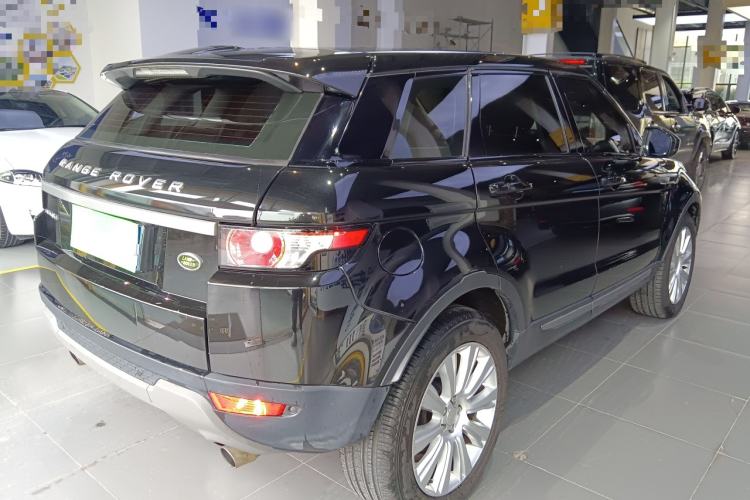Used Land Rover Range Evoque 2015 2.0T Five-Door Zhiyao Edition Rear Right 45 Deg