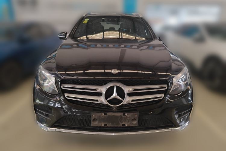 Used Mercedes-Benz GLC 2018 GLC 260 4MATIC Luxury Model Front