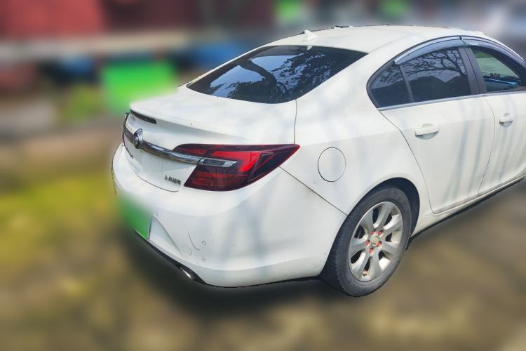 Used Buick Regal 2014 1.6T Fashionable Tech Edition Rear Right 45 Deg