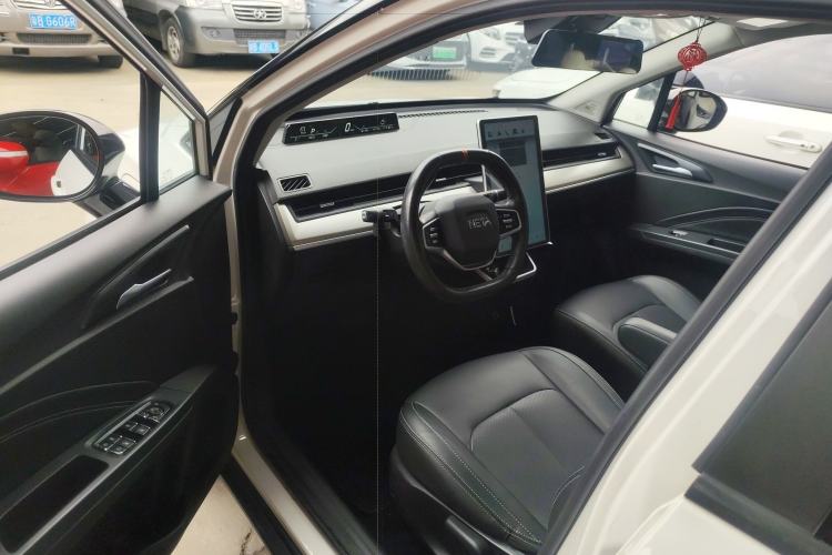 Used NETA V 2022 Long-Range Industry Custom Edition