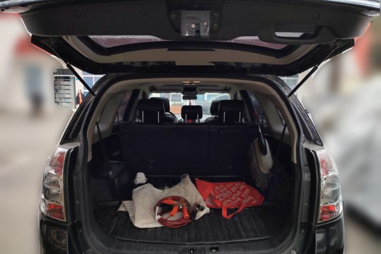 Used Chevrolet Captiva 2014 2.4L Two-Wheel Drive Urban Version 7 Seats
