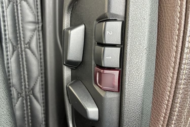 Used BMW X1 2019 sDrive18Li Premium Edition Interior 10