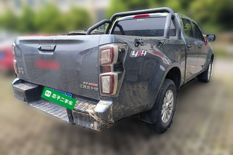 Used Isuzu D-MAX 2023 2.5T Automatic 4x4 Diesel Flagship Long Wheelbase Model Rear Right 45 Deg